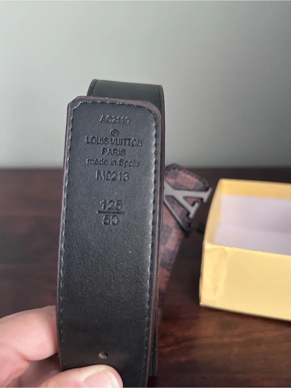 Louis Vuitton Initiales M9213 Belt 125/50 Black Leather Silver LV Buckle + Box